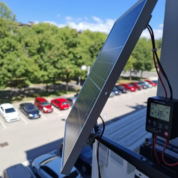 HOW IT WORKS STEP 3 IMAGE - Portable 12V Solar Charging Kit